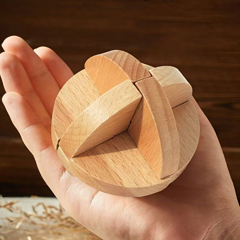 ألغاز دعابة الدماغ الخشبية الك - مراجعة Wooden Puzzle Kids وسعره
